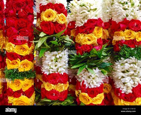 Fresh Flower Garlands For Indian Weddings In Usa