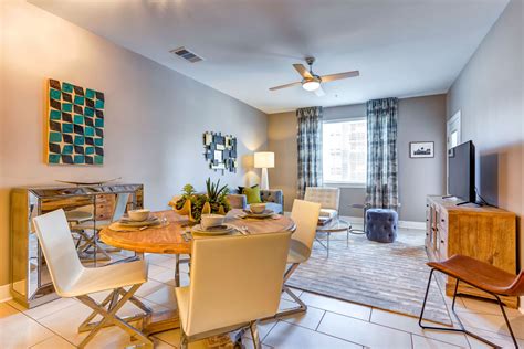 500 Station Apartments