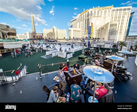 Ice Skate Las Vegas at Harold Olmstead blog