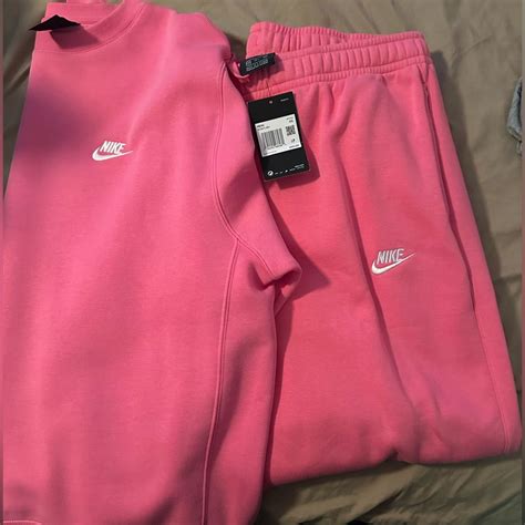 Men’s Nike Sweat Suit | Cute nike outfits, Cute everyday outfits, Sweatsuit