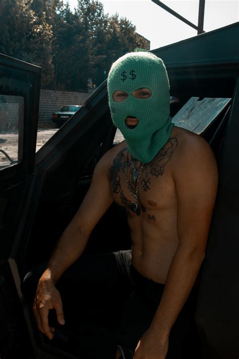 Man In Ski Mask Photos, Download The BEST Free Man In Ski Mask Stock ...