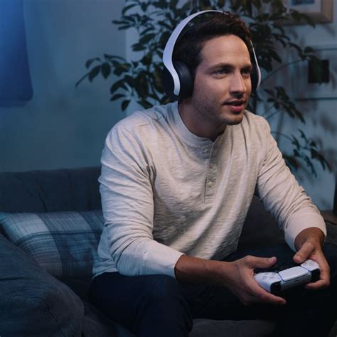 PULSE 3D™ Wireless Gaming Over Ear headset (PlayStation®5, Black) | Du