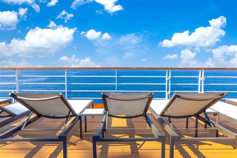 What’s the Best Deck on a Cruise Ship? - Cruise Tips, Reviews ...