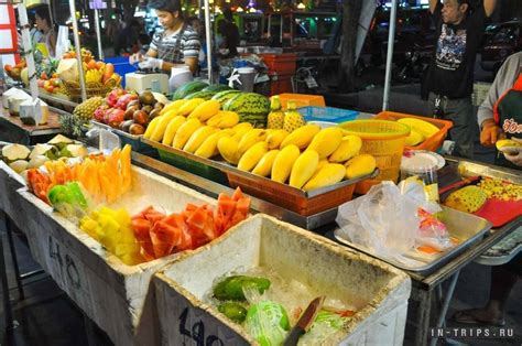 Ночные рынки на Патонге — вкусная и дешевая еда