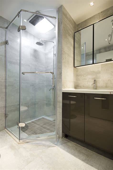 140㎡现代混搭风三居卫生间淋浴区设计效果图_装修图片-保障网装修效果图