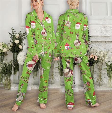 Merry Goosemas Womens Pajama Set, Gooses Santa Christmas Womens Lounge ...