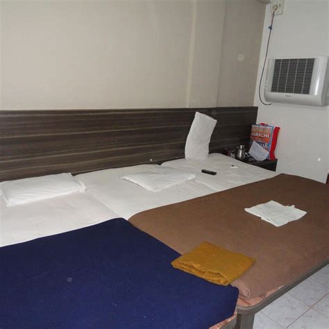 ATITHI LODGE (Ganpatipule, Maharashtra) - B&B Reviews, Photos, Rate ...