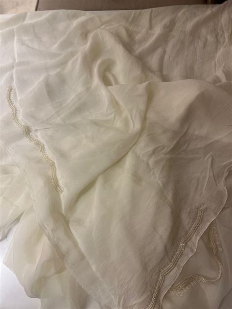 Ivory Chiffon saree – Ranas Vogue
