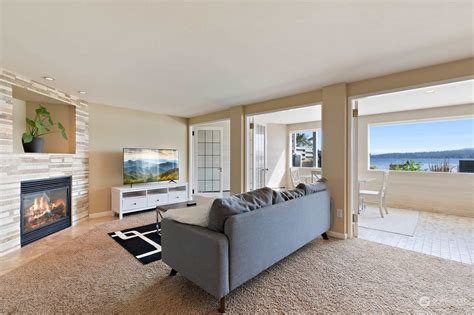 Lakeside retreat!, Seattle, WA | Event | Peerspace