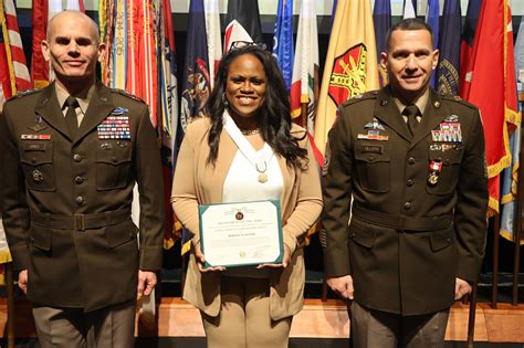 A Command Sergeant Major positively retires | Article | The United ...
