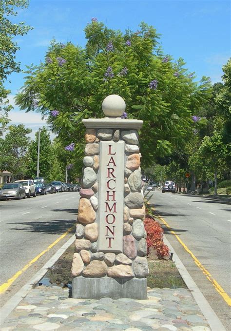 Larchmont Blvd in Hancock Park | Larchmont, Hancock park, Mosh