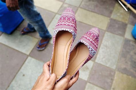 Tribal Jutis For INR 200 | LBB
