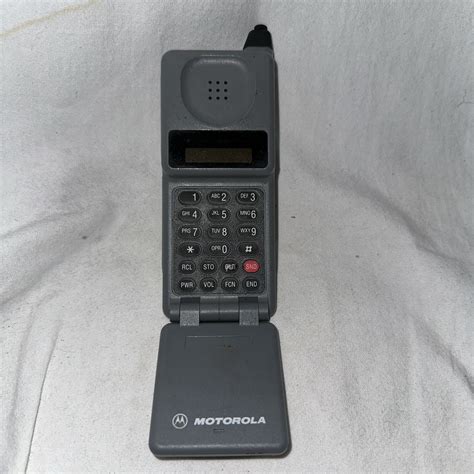 Vintage Motorola Brick Flip Cell Phone With Battery 34017NARSA READ | eBay