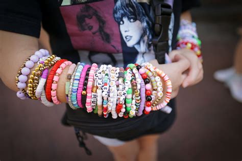 Superdome shares Taylor Swift friendship bracelet with Indy | Keith ...