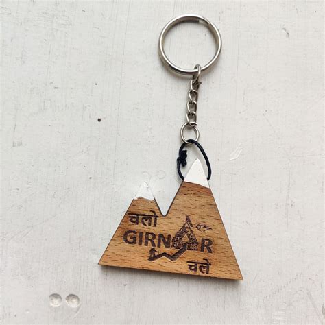 Girnar mountain wooden key chain - Hin/Guj – girnardarshan.com