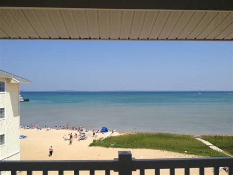 FAIRVIEW BEACHFRONT INN & WATERPARK (Mackinaw City) - Hotel Reviews ...