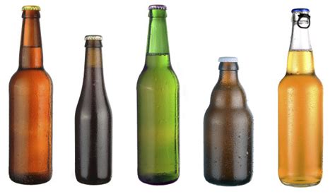 啤酒系列-带有水滴的啤酒图片-高清图片-图片素材-寻图免费打包下载