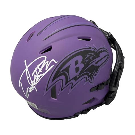 Derrick Henry Autographed Baltimore Ravens Rave Mini Helmet - Beckett – Creative Sports