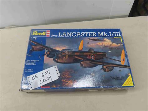 Revell Lancaster MK1 / 111 Plane Model