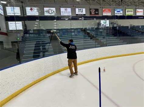 BEMIDJI COMMUNITY ARENA - Bemidji MN - Hours, Directions, Reviews ...