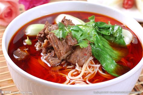 酸菜牛肉面摄影图__传统美食_餐饮美食_摄影图库_昵图网nipic.com