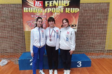 Osječke taekwondoistice nastupile na međunarodnom turniru u Zagrebu ...