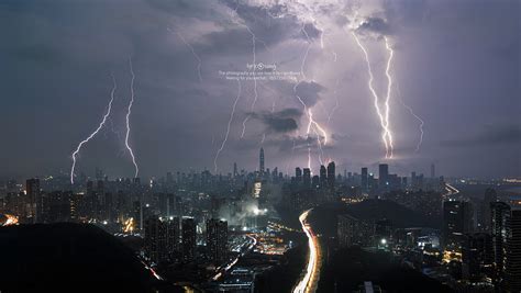 郑州前天遭遇的是飑（biāo）线天气过程 击中中原福塔的是云地闪电-项目城网