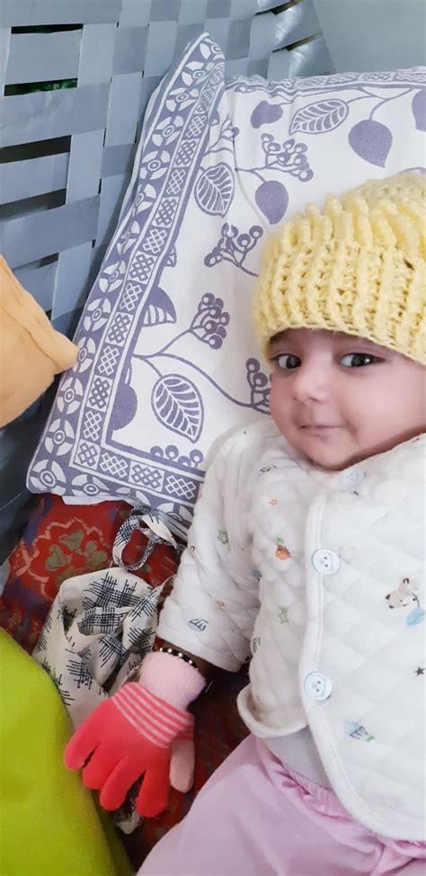 Vardhman Brilon Steel Grey (200 gm) Wool Ball Hand Knitting Wool/Art ...