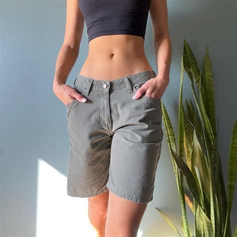 carhartt army green shorts • womens size 8 • low... - Depop