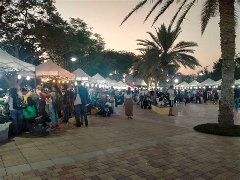 Dubai Flea Market- Al Barsha Pond Park Gate 1, Al Barsha Pond Park, Bur ...