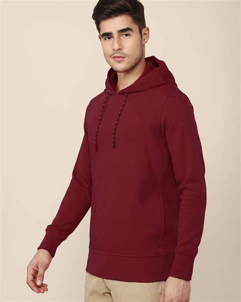 Men Red Regular Fit Hoodie – Free Authority
