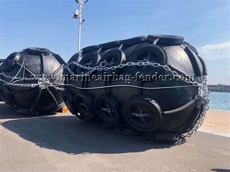 Yokohama Pneumatic Rubber Fender Customized Marine Dock Fender