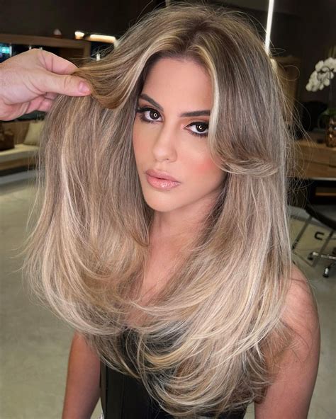 23 Gorgeous Dishwater Blonde Hair Ideas for 2026