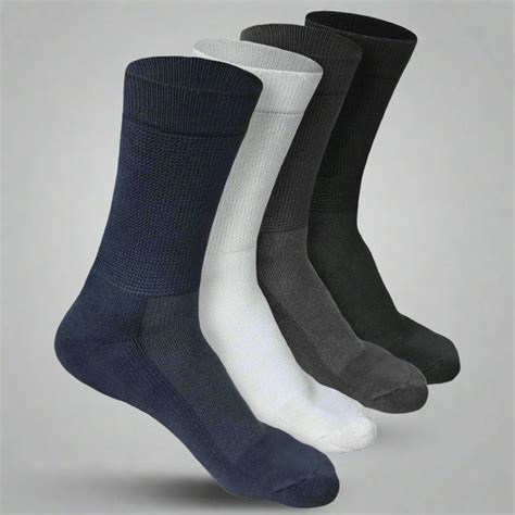 Buy Bamboo Men Crew Socks – Heelium