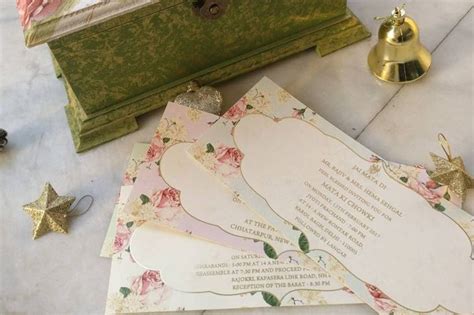 Formatting the English Wedding Card: an Ultimate Guide