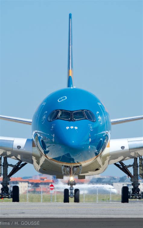 Download wallpaper Engine, Airbus, WFP, Airbus A350-900, Chassis ...