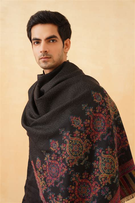 Shop Black Classic Motif Shawl for Men Online – INCHING INDIA