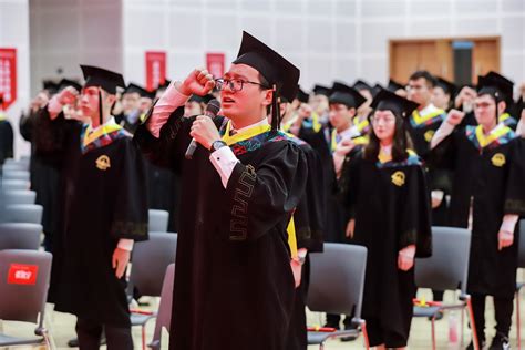 哈工大（深圳）举行首届本科毕业生证书颁授仪式 - 校区要闻 - 新闻中心 - 哈尔滨工业大学（深圳）