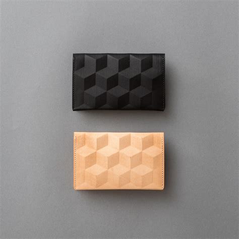 HEXAGON PATTERN CARD CASE | concussion