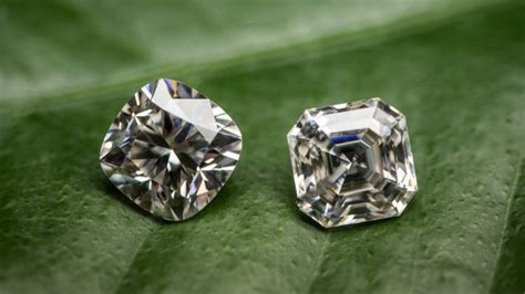 Lab Grown Diamonds vs Natural Diamonds – Sneha Rateria Store