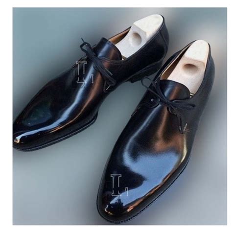 Men's Shoes for Sale - eBay Aesthetic Background