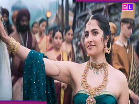 Kantara Chapter 1 actress Rukmini Vasanth REVEALS her Bollywood goals ...