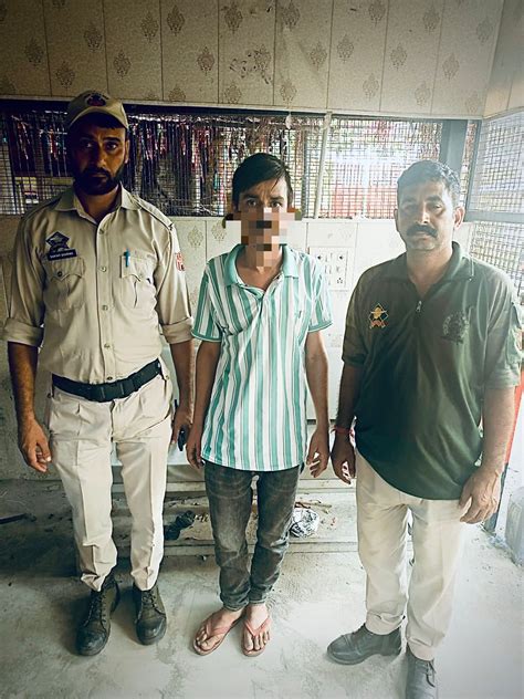 Jammu police arrest absconder in Akhnoor - Early Times Newspaper Jammu ...