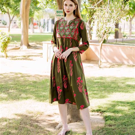 Olive Green Hand Block Printed Maternal and Nursing Dress – MISSPRINT