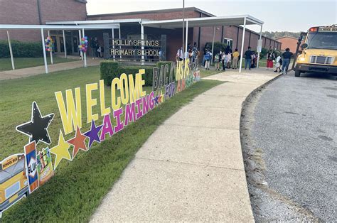 Home [primary.hssdk12.org]