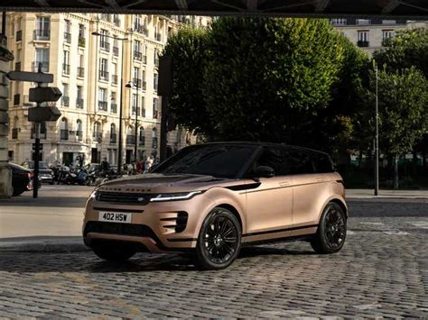 2025 Range Rover Evoque Autobiography launched at Rs 69.50 lakh