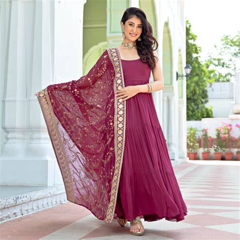 FAREEN SUIT SET – UrbanStree