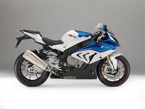 BMW S1000RR (2015-on) Review | MCN