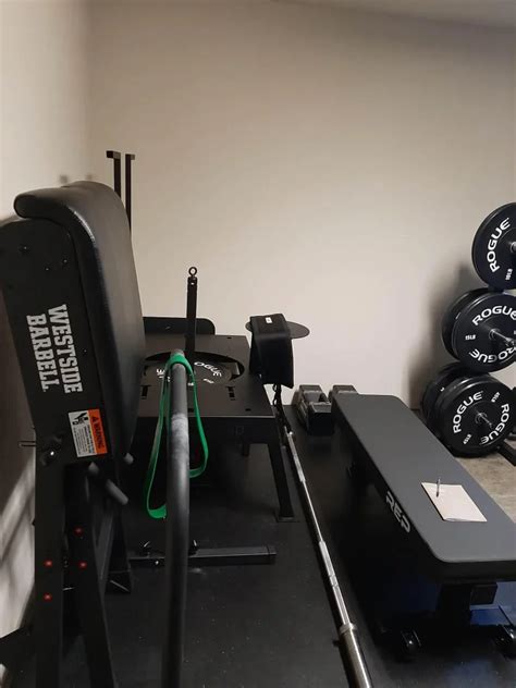 Small Home Gym 的图像结果