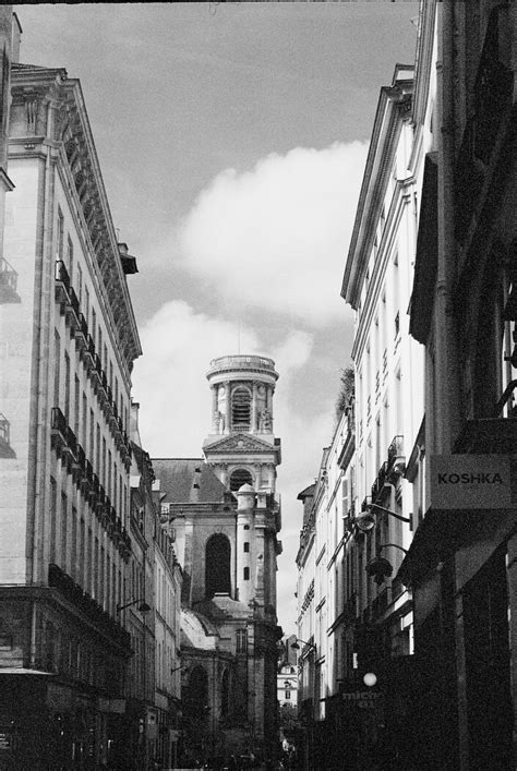 Paris on Film - GRAMMAR